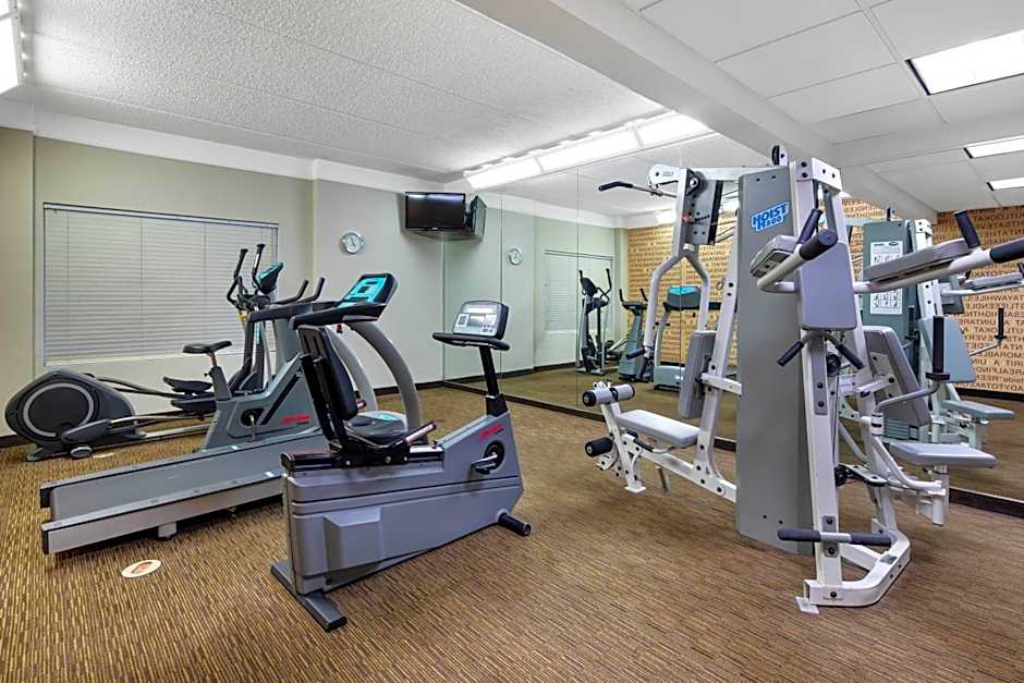 La Quinta by Wyndham Haywood Mall-Near Greenville Downtow
