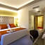 Marcella Royal Hotel
