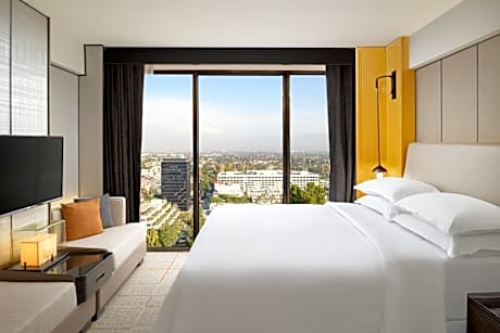 Guest Room, 1 King