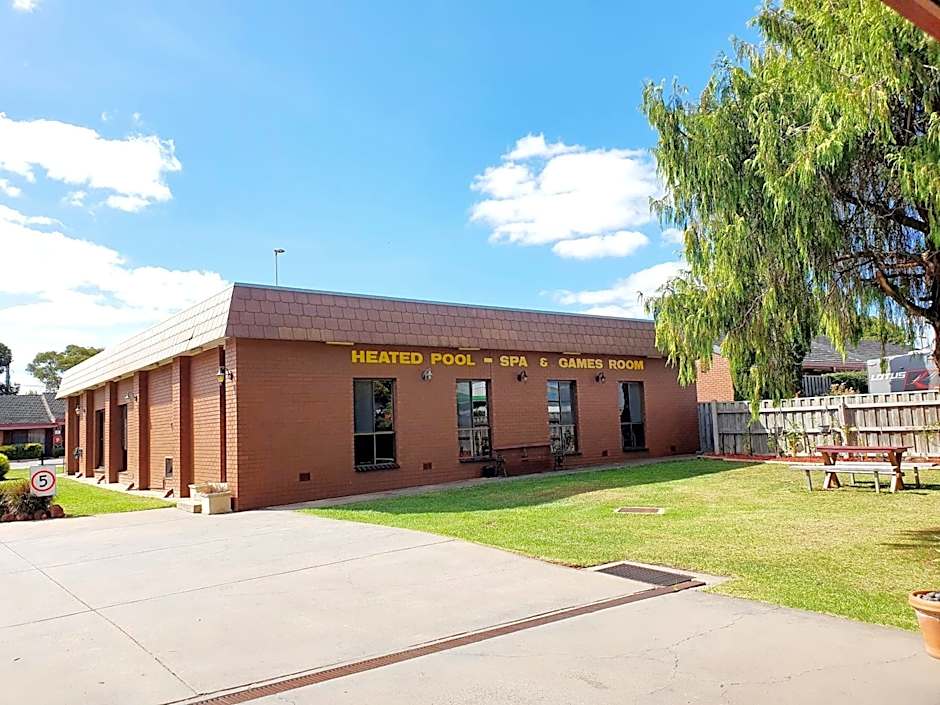 Golden Grain Motor Inn