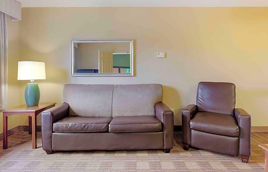 Extended Stay America Suites - Fayetteville - Fort Bragg