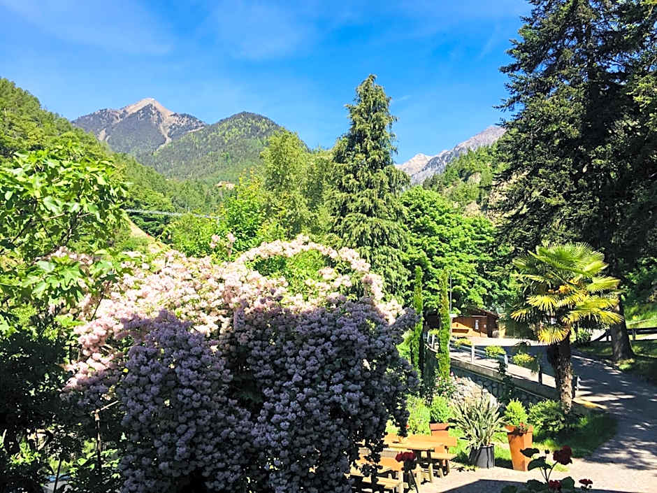 Tannerhof Bed & Breakfast