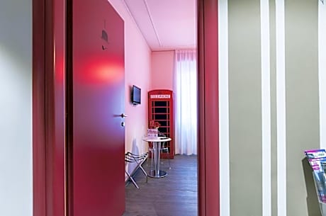 Comfort Single Room with Shower