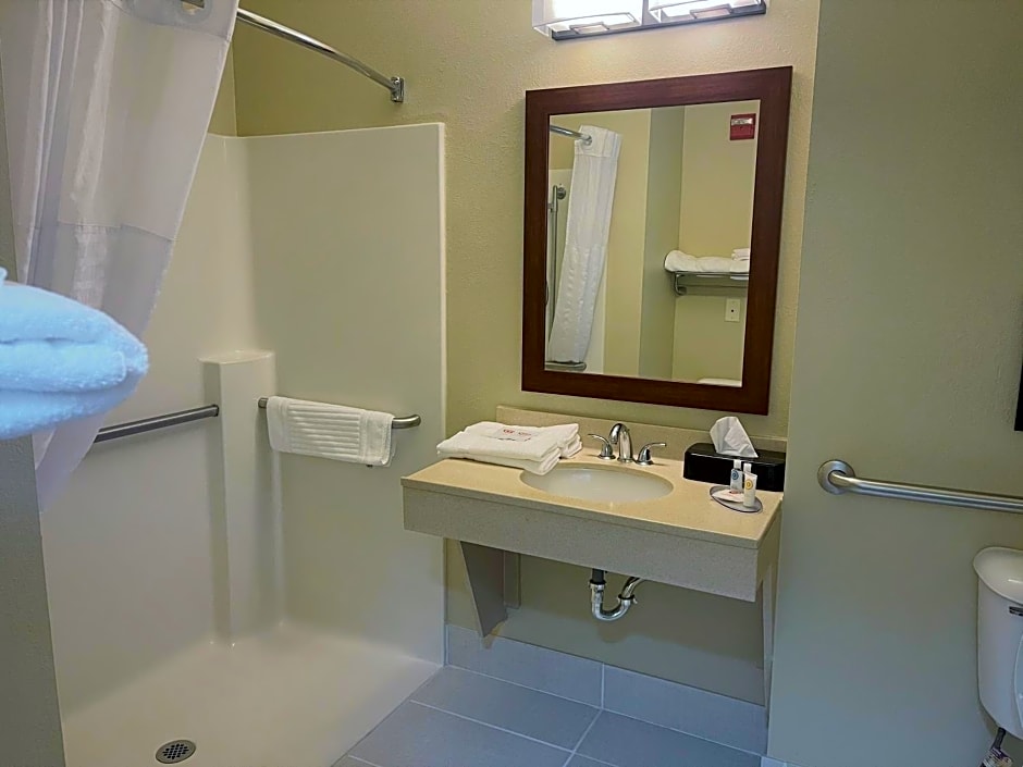 Comfort Inn & Suites Decatur-Forsyth
