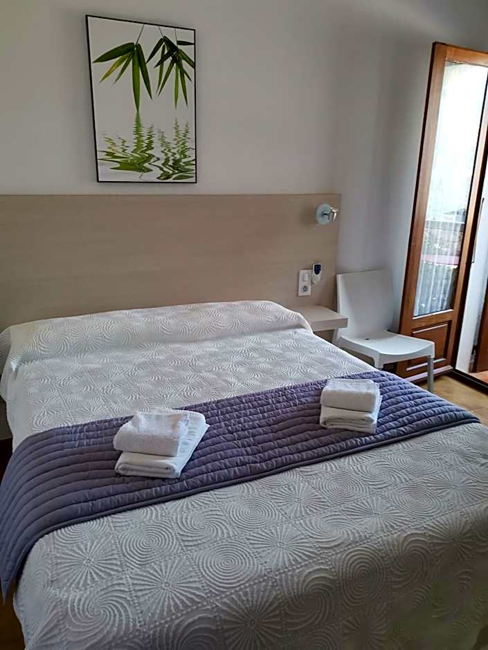 Hôtel Punta e Mare des Chambres ou des Appartements T2