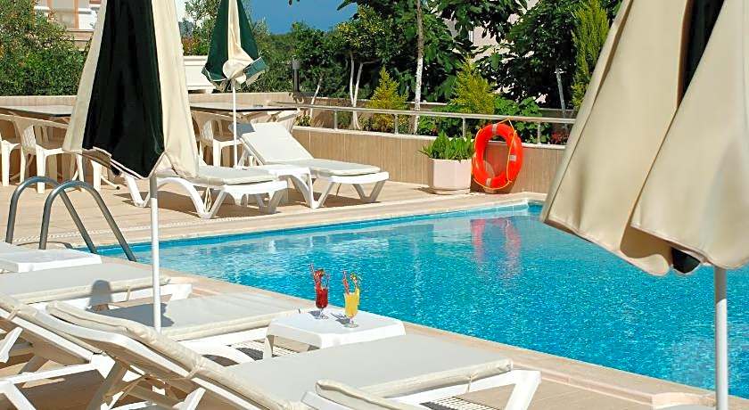 Lara Diamond Hotel