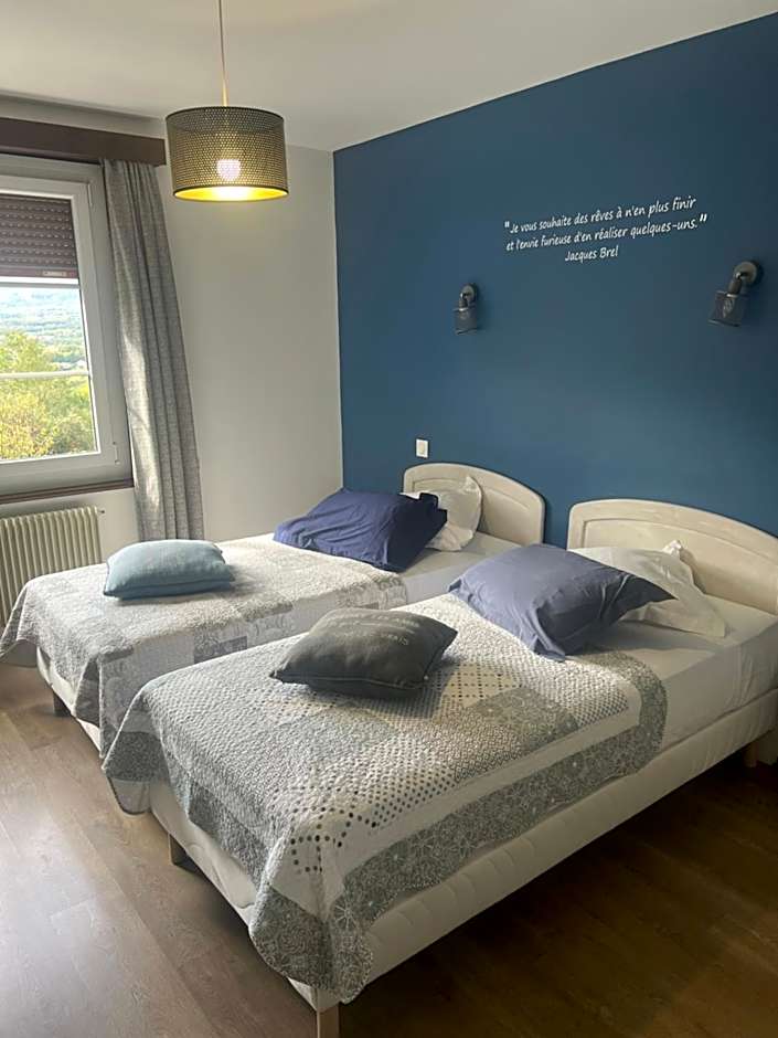 Photo 1 of 4 of 2 Beds