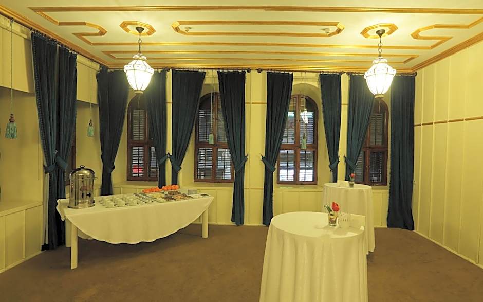 Sirehan Hotel