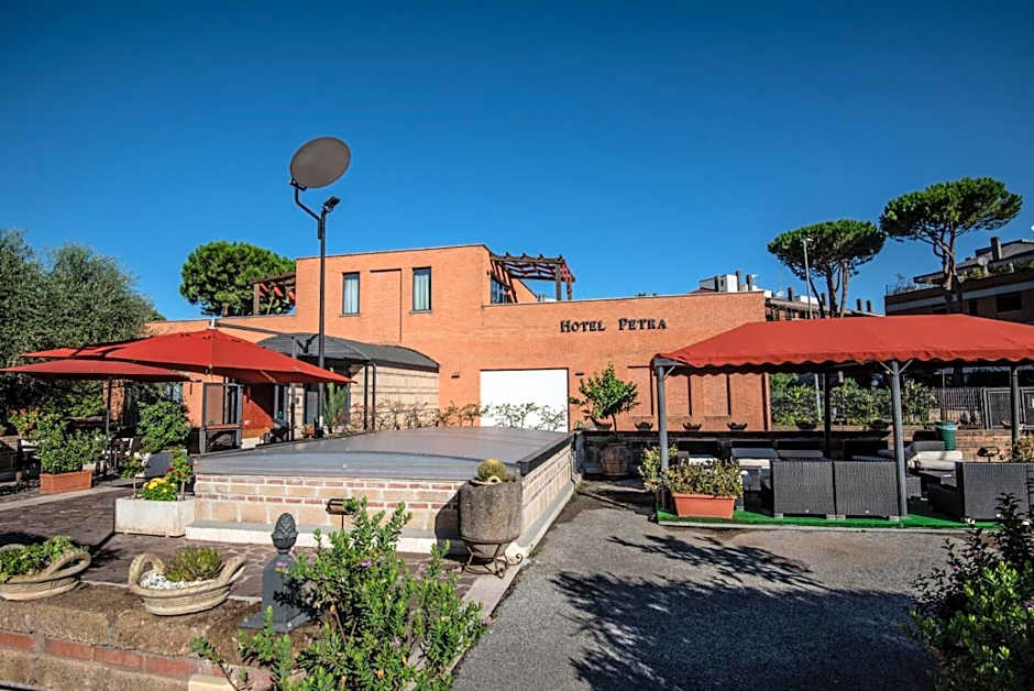 Hotel Petra