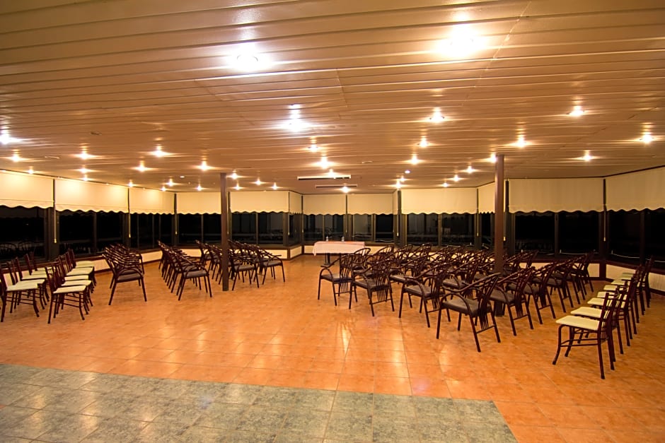 Kaila Krizantem Hotel