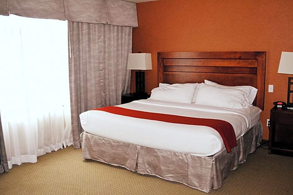 Holiday Inn Express & Suites Bozeman West By IHG