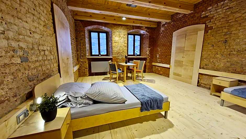 Twierdza Srebrna Góra Donżon