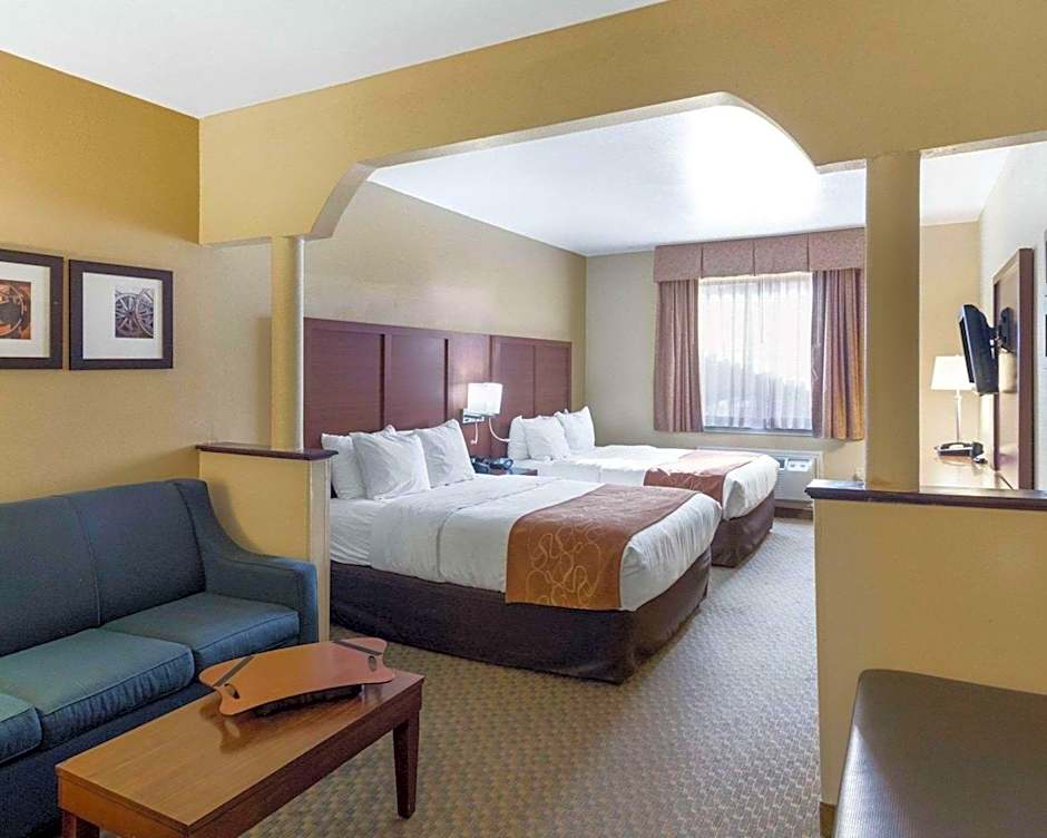 Quality Suites Midland