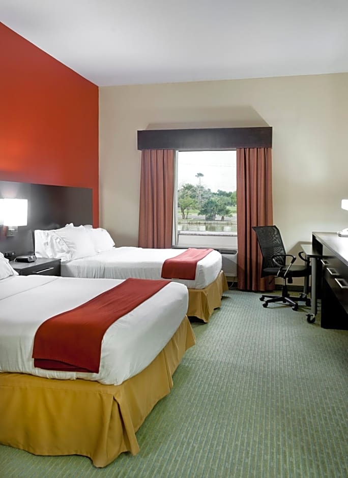 Holiday Inn Express Hotel and Suites Brownsville