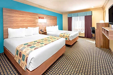 Queen Room with Two Queen Beds - Non-Smoking