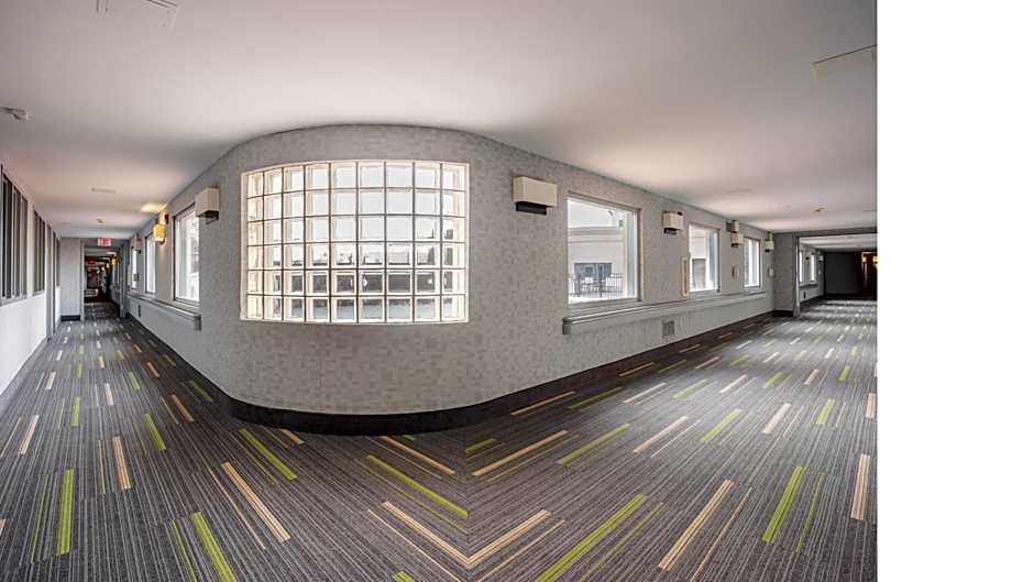 Holiday Inn Plainview-Long Island By IHG