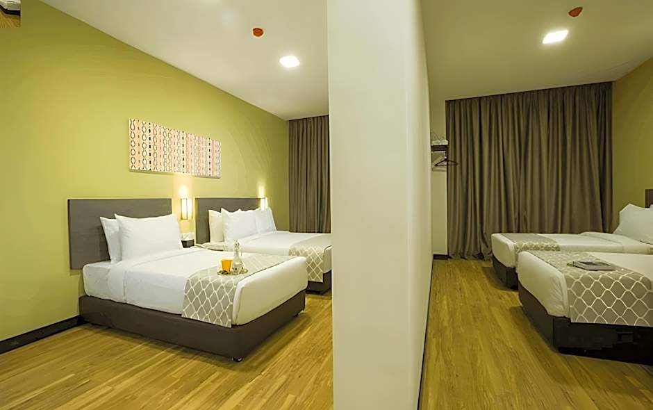 Humaira Hotel