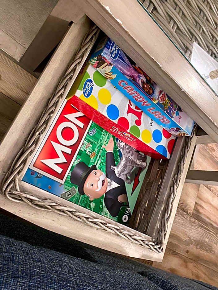 Direct oceanfront, separate bedroom condo, 9th floor, unbelievable views!