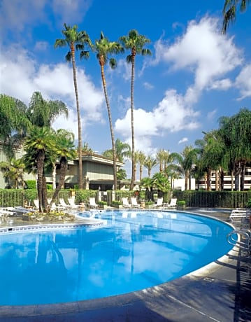 Anaheim Portofino Inn & Suites