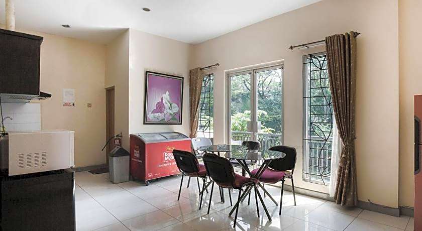 RedDoorz Syariah Plus @ Wisma Bougenville Karawaci