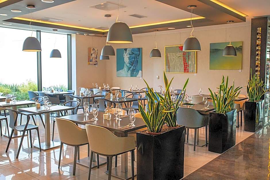 Q Hotel Plus Kraków