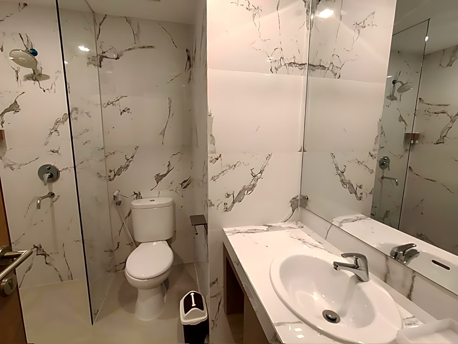 Lynn Hotel Mojokerto