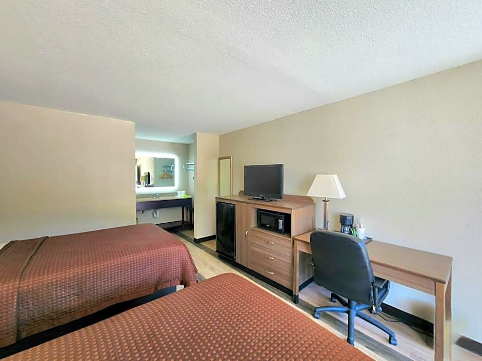 Days Inn by Wyndham Seguin TX