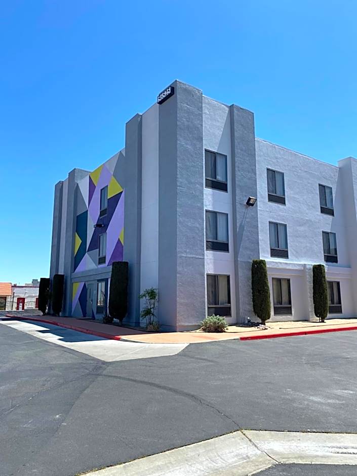 Spark by Hilton Yucca Valley Joshua Tree