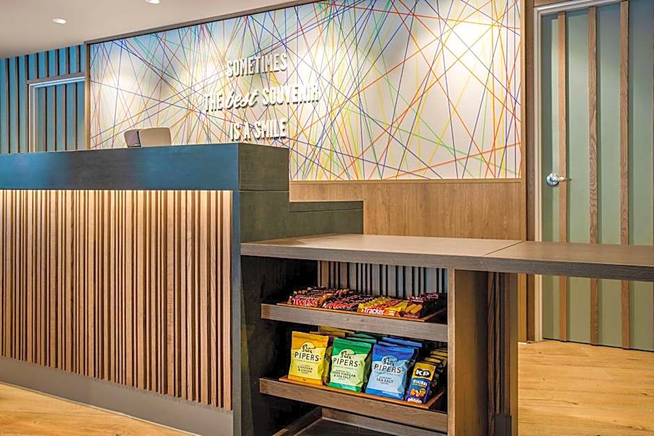 Hampton by Hilton Bath City