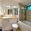 Penvale Lakes Lodges