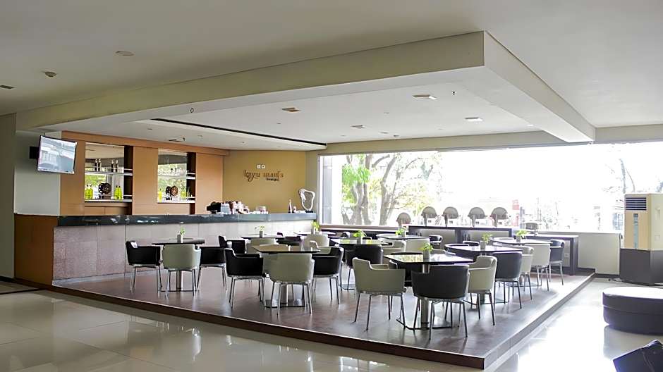 SAVANA HOTEL & CONVENTION MALANG