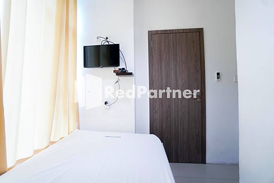 Eascot Hotel Mitra RedDoorz