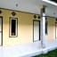 OYO 2371 Islami Family Residence