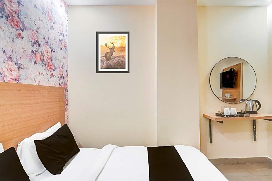 Super Hotel O Tashkand Road Prayagraj formerly Elite Inn