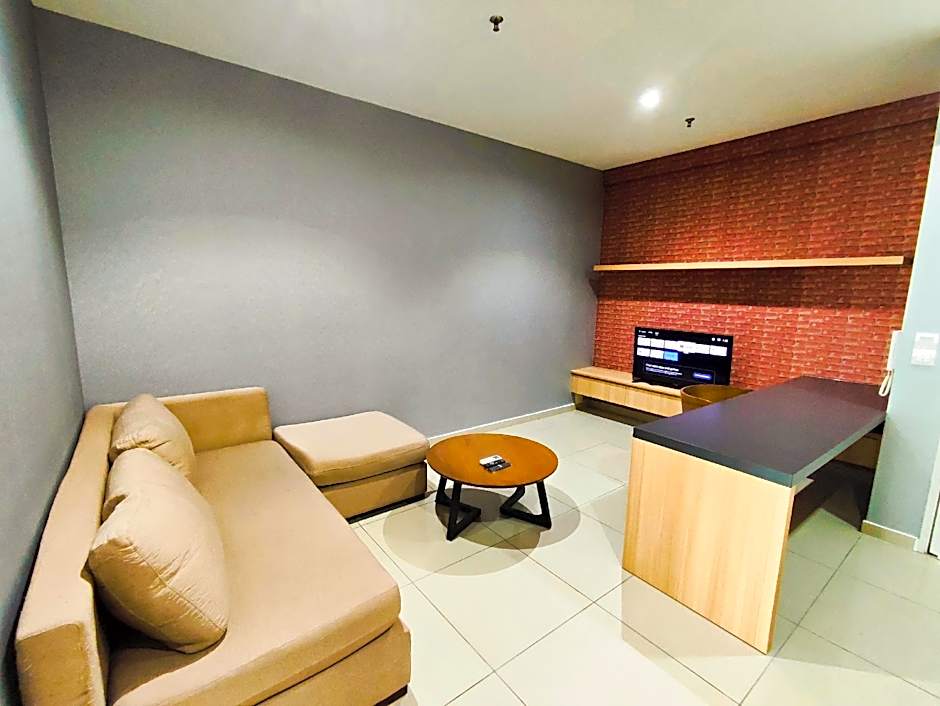 Roomspace Suites @ I-City Theme Park