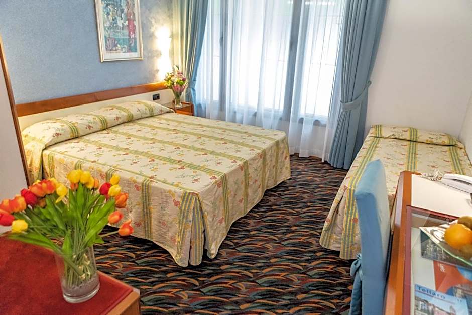 Photo 1 of 7 of Triple Room