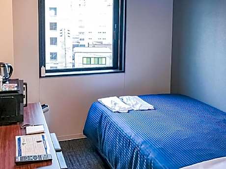 Double Room with Small Double Bed - Non-Smoking