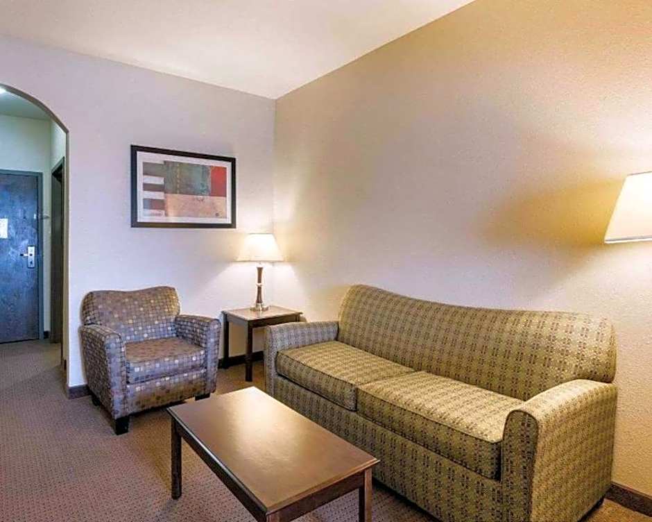 Comfort Inn & Suites Winnie