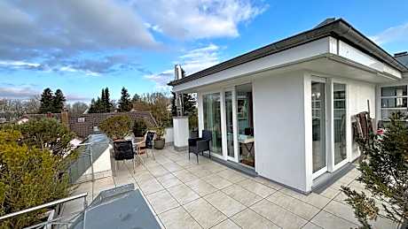 Suite with Lake View
