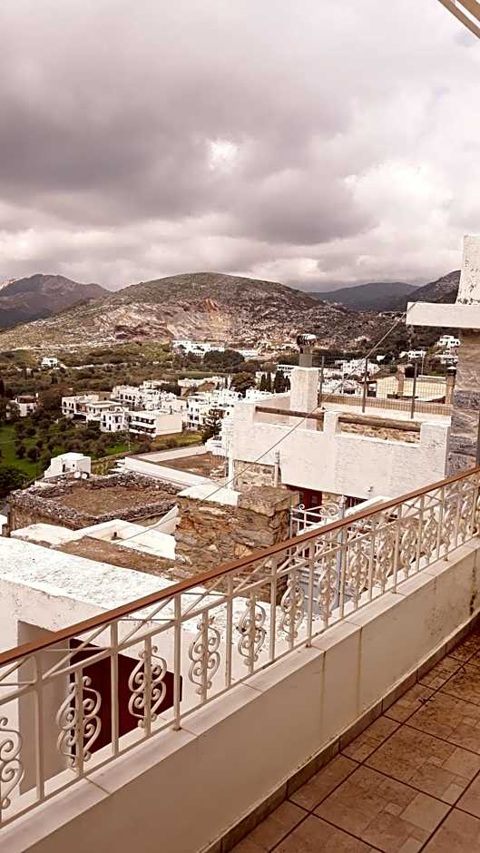 ROSABELLA HOME ( FILOTI VILLAGE )