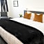 Bay Plaza Hotel