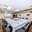 Grande Cache Inn & Suites