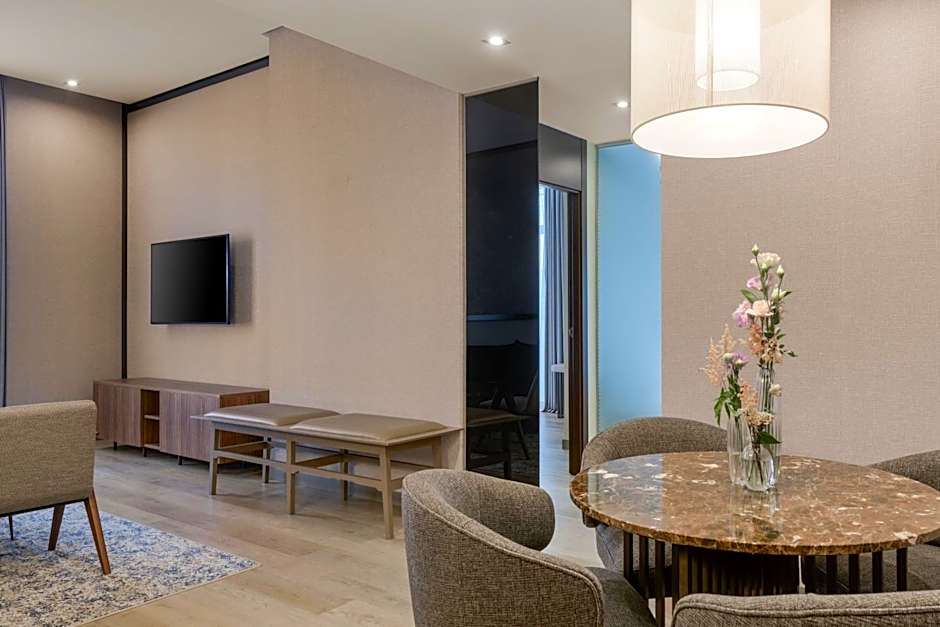 AC Hotel by Marriott Recoletos