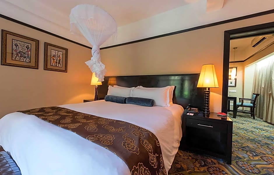 Photo 1 of 4 of Superior 1 Queen Bed