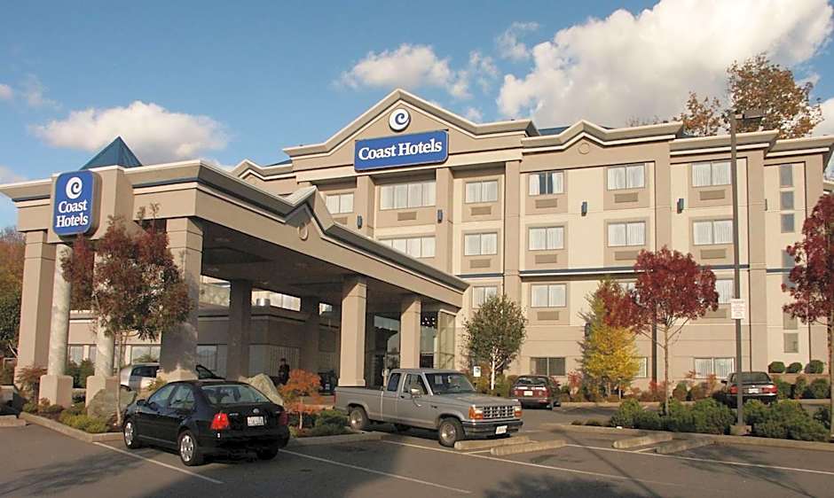 Coast Abbotsford Hotel & Suites