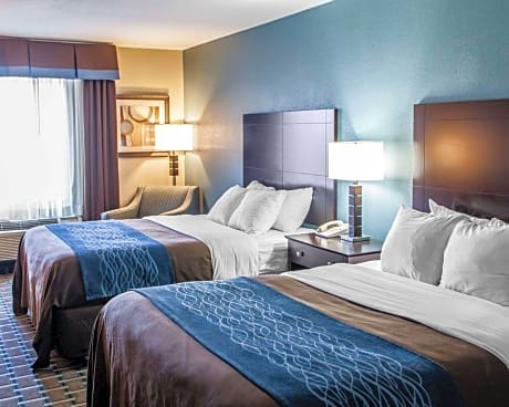 Queen Room with Two Queen Beds - Accessible/Non-Smoking