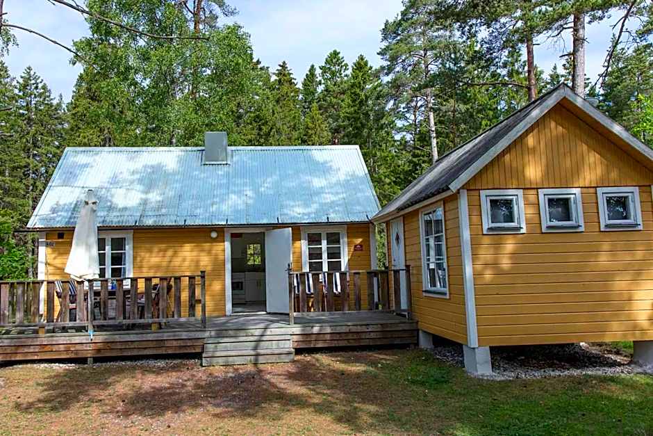 Ljugarn Semesterby