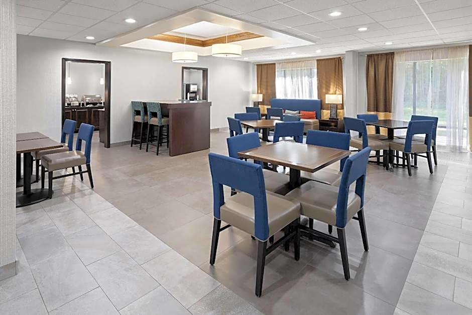 Wingate by Wyndham Buckhannon