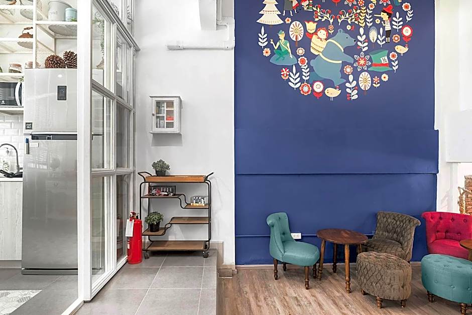 Hide and Seek Boutique Hometel