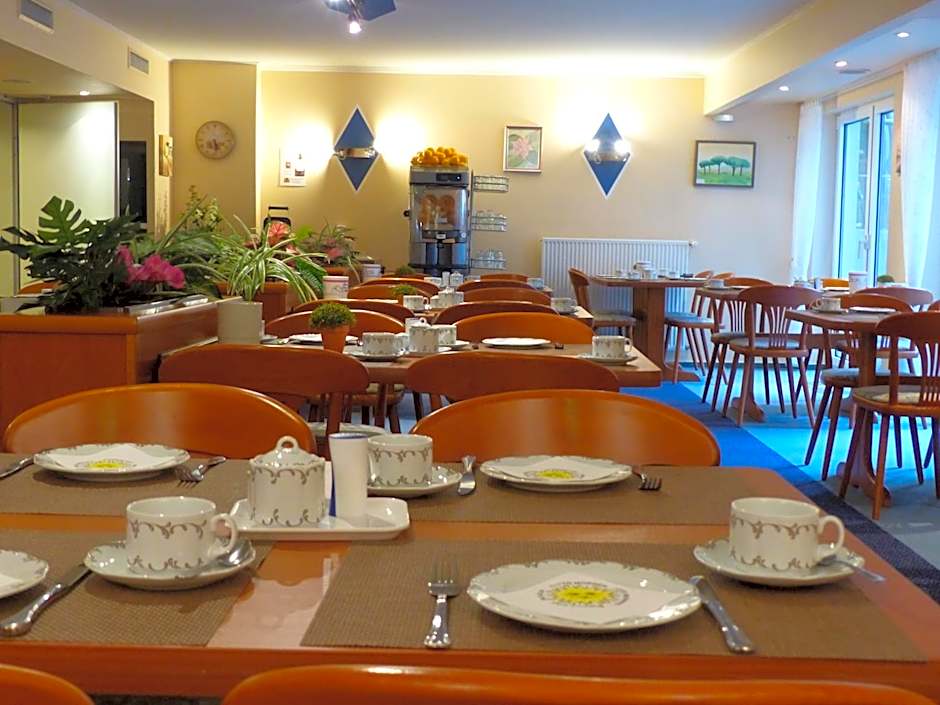 Hotel Am Düsseldorfer Platz